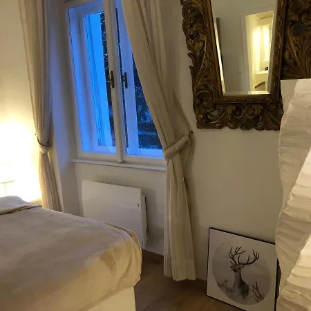 Brandnew - Executive 1 Appartement