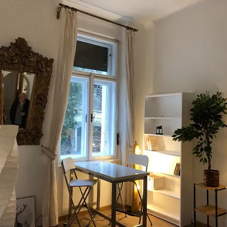 Brandnew - Executive 1 Appartement *