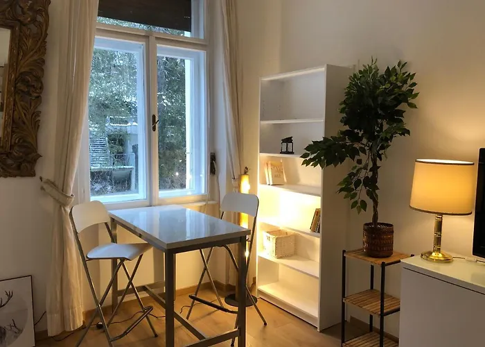 Brandnew - Executive 1 Apartment