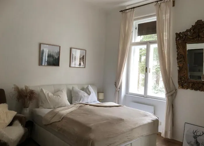 Brandnew - Executive 1 Apartment